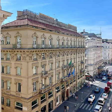 Pensionat Fontana Di Trevi Dream 4*